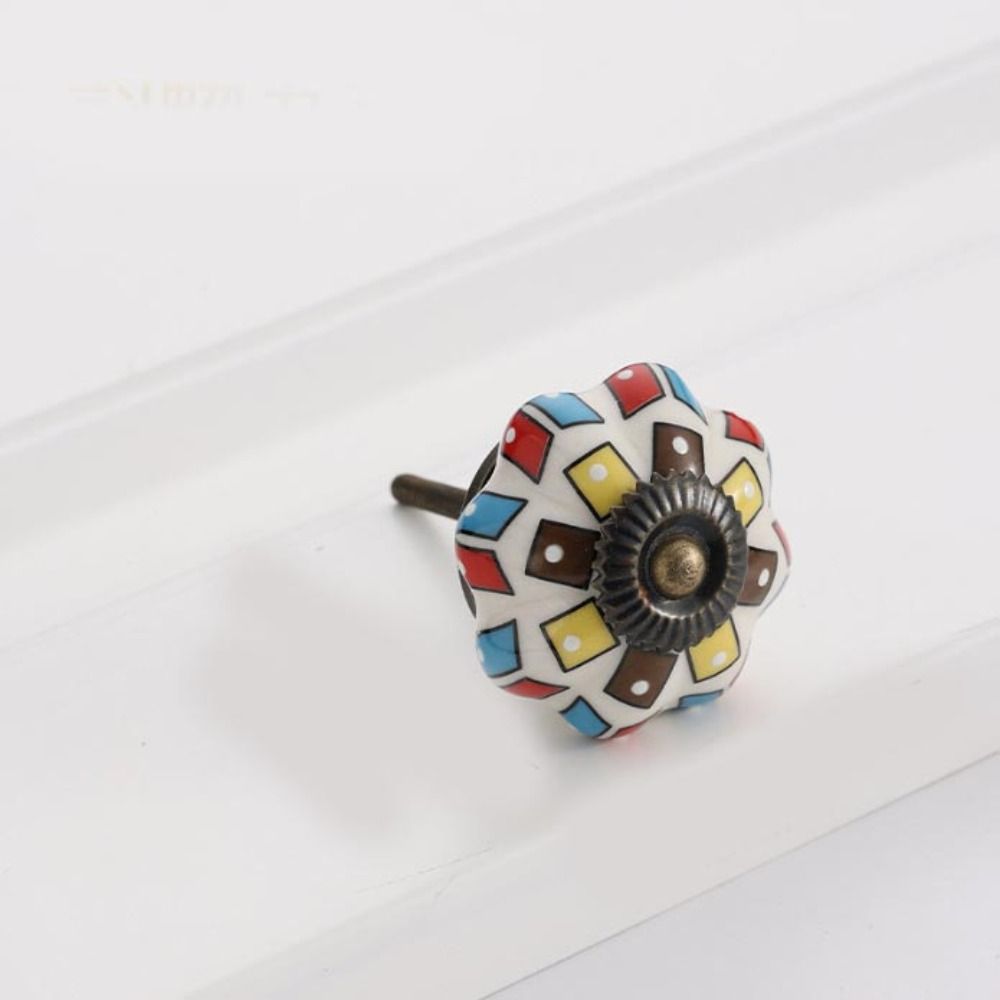 Retro Single Hole Ceramic Pump - Cabinet Knob Round recension och pris