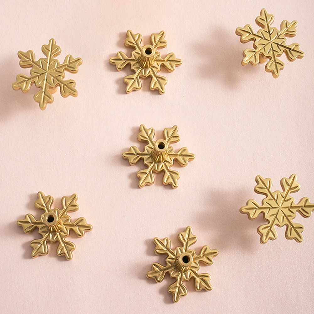 Snowflake Brass Cabinet Door K - Unique Furniture Hardware Pulls recension och pris